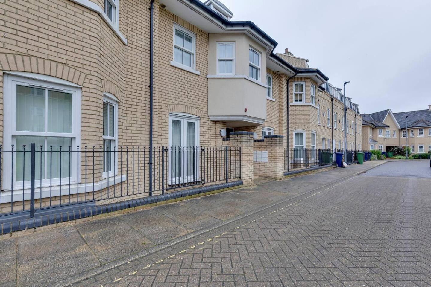 Pass The Keys And Modern Flat With Free Parking * Cambridge (Cambridgeshire)